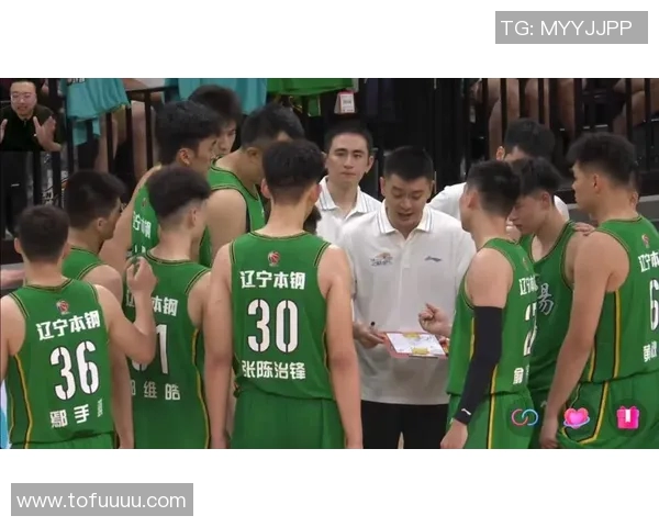 辽宁男篮主场胜广东晋级CBA总决赛：巅峰对决引爆球迷热情